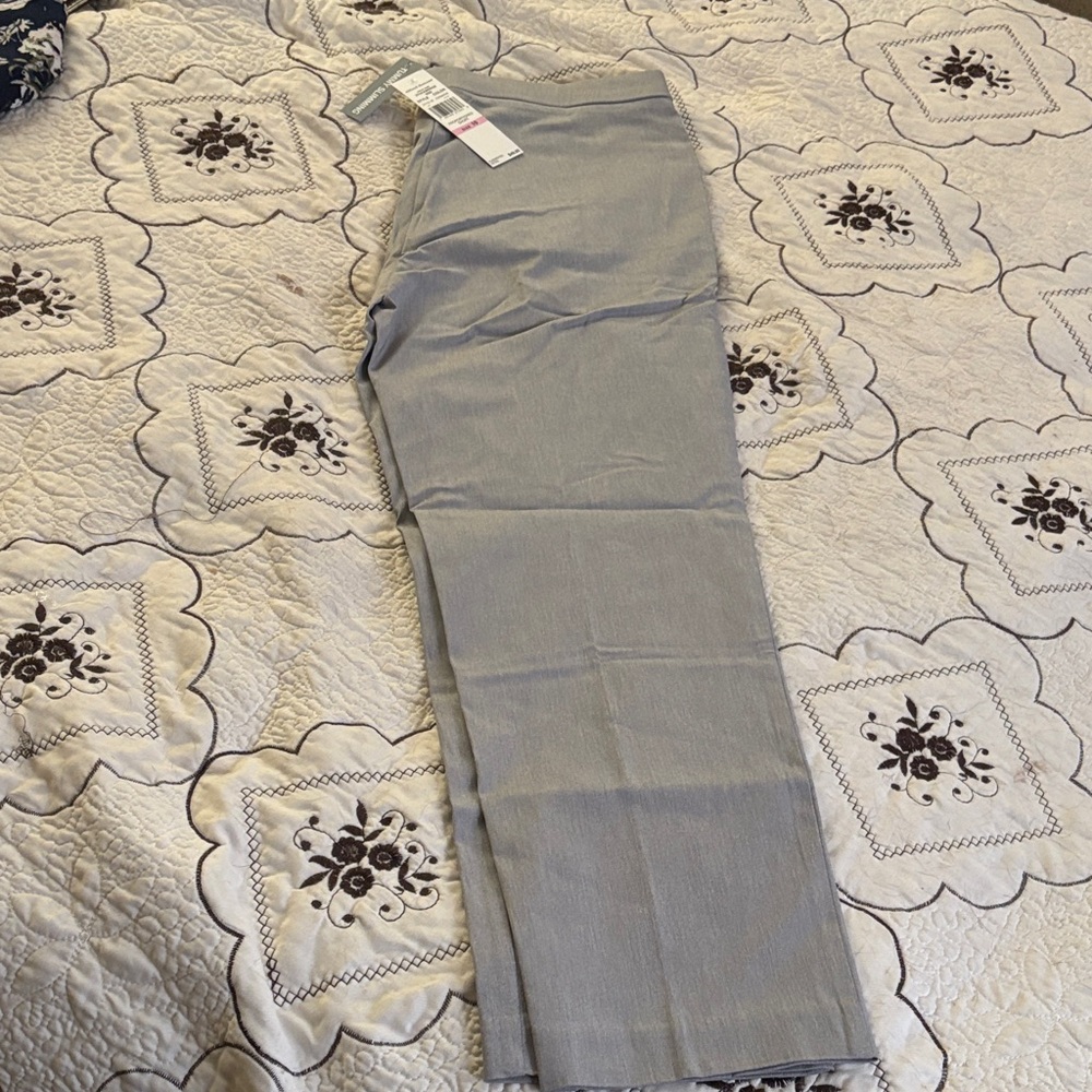 New:  Arthur Dunner Gray Dress Pants